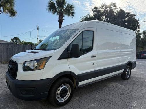 2022 Ford Transit-250 Base