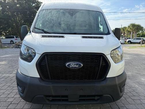 2022 Ford Transit-250 Base