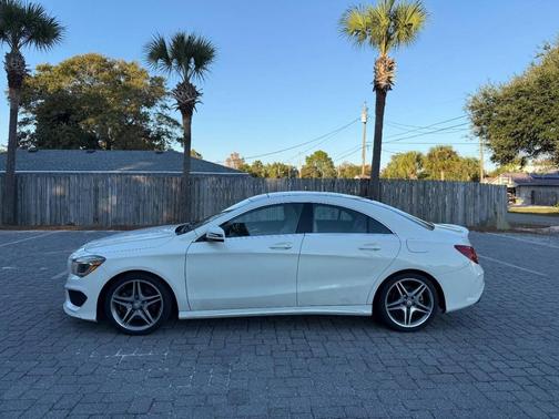 2014 Mercedes-Benz CLA-Class Base