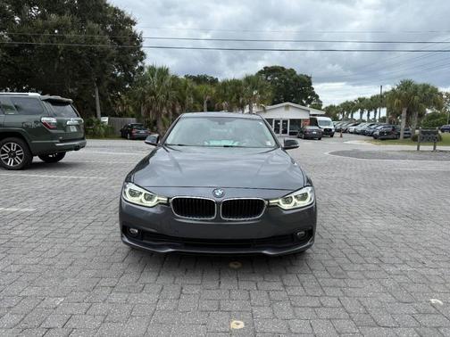 2016 BMW 320 i