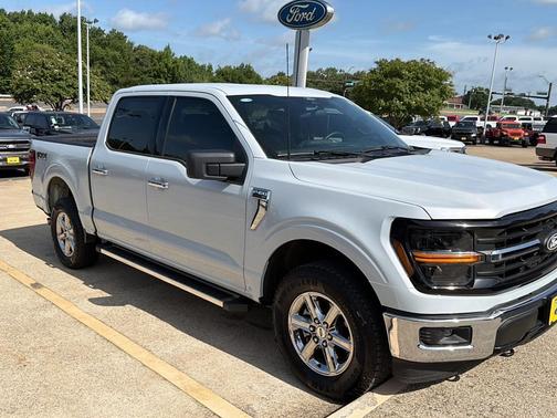 Space White Metallic 2025 Ford F-150 XLT