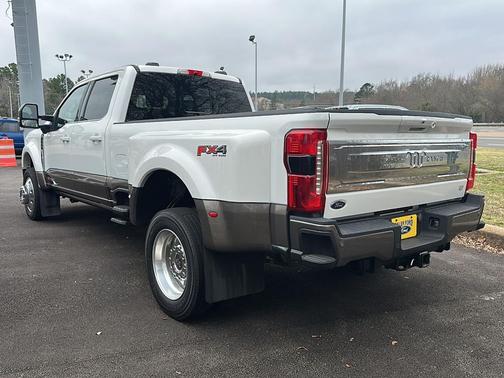 2023 Ford F-450 King Ranch