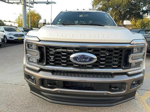 2023 Ford F-450 King Ranch