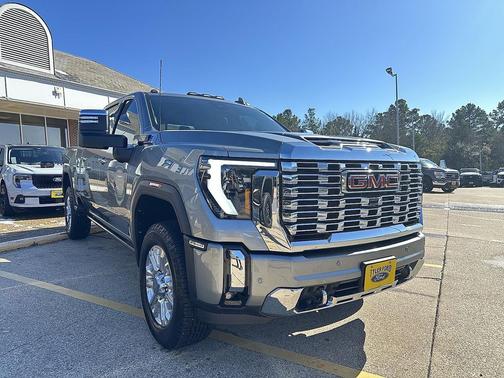 2024 GMC Sierra 2500 Denali