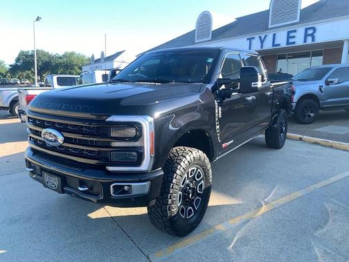 2024 Ford F-250 Platinum