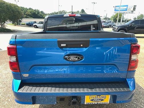 2025 Ford Maverick Lobo