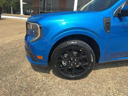 2025 Ford Maverick Lobo