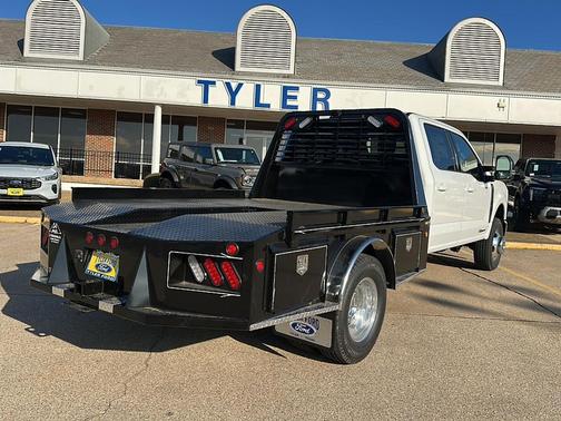 2026 Ford F-350 Lariat