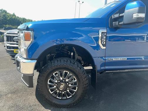 2022 Ford F-350 Lariat