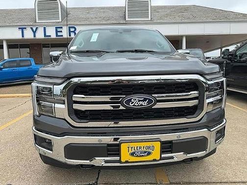 Carbonized Gray Metallic 2025 Ford F-150 Lariat