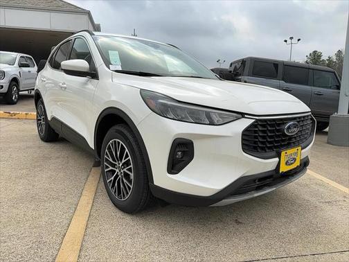 2025 Ford Escape Base
