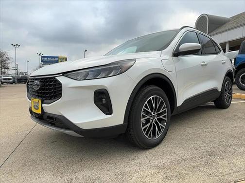 2025 Ford Escape Base