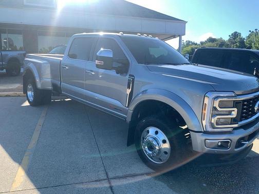 2024 Ford F-450 Platinum