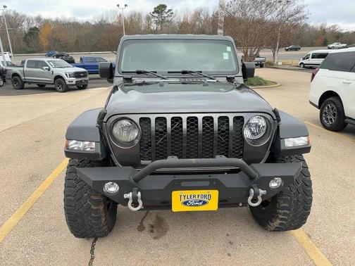 2020 Jeep Gladiator Sport S