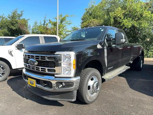 2023 Ford F-350 XLT