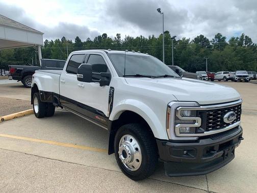 2025 Ford F-450 King Ranch
