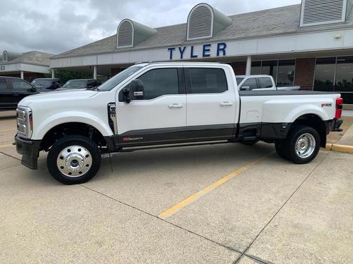 2025 Ford F-450 King Ranch