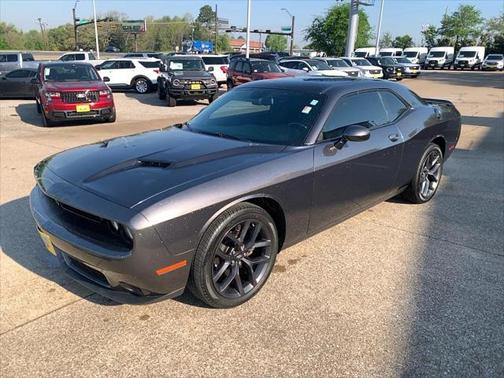 2020 Dodge Challenger SXT