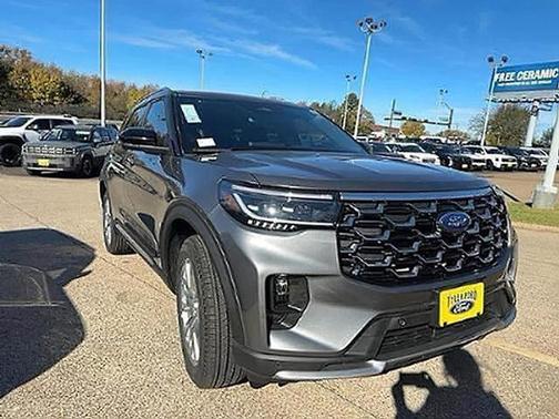 Carbonized Gray Metallic 2026 Ford Explorer Platinum