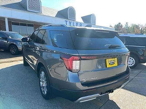 Carbonized Gray Metallic 2026 Ford Explorer Platinum
