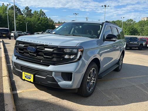 2026 Ford Expedition Active