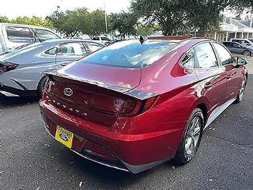 Ultimate Red 2023 Hyundai SONATA SE