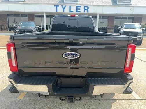 2025 Ford F-450 Lariat