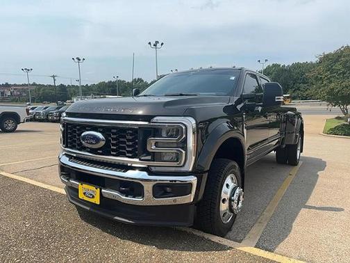 2025 Ford F-450 Lariat