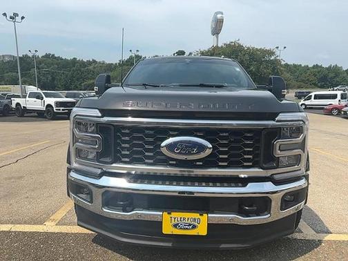 2025 Ford F-450 Lariat