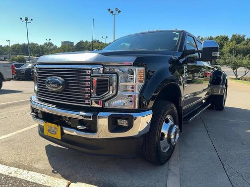 2022 Ford F-350 Lariat