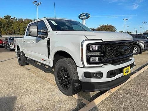 Avalanche 2026 Ford F-250 XLT
