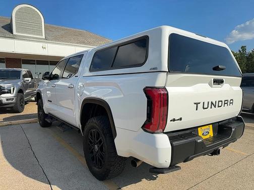 2024 Toyota Tundra Hybrid 