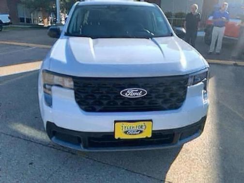 Oxford White 2025 Ford Maverick XLT