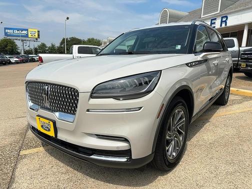 2023 Lincoln Aviator Standard AWD