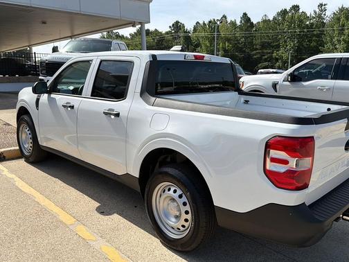 Oxford White 2026 Ford Maverick XL