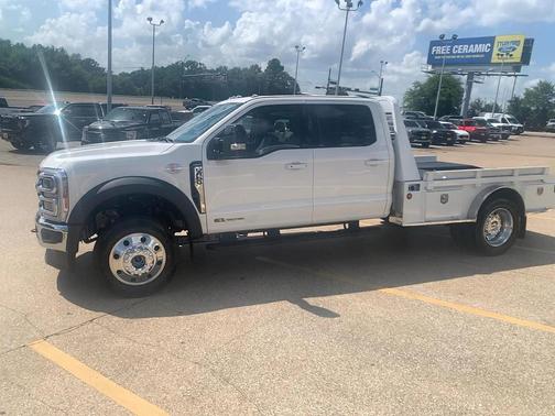 2025 Ford F-450 Lariat