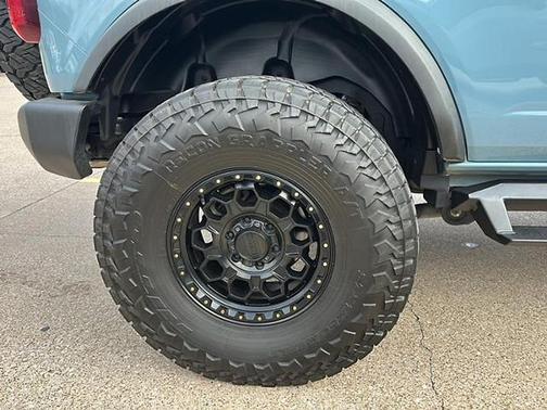 2022 Ford Bronco Base