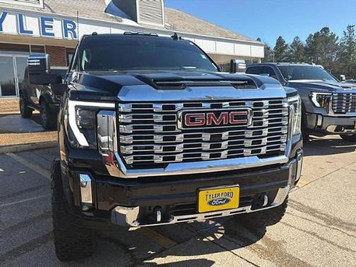 2024 GMC Sierra 2500 Denali