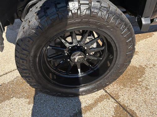 2024 GMC Sierra 2500 Denali