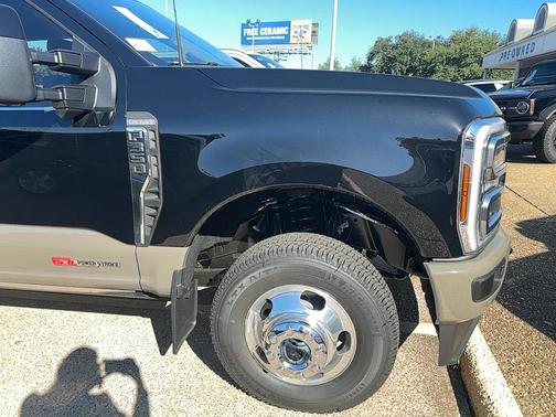 2026 Ford F-350 King Ranch