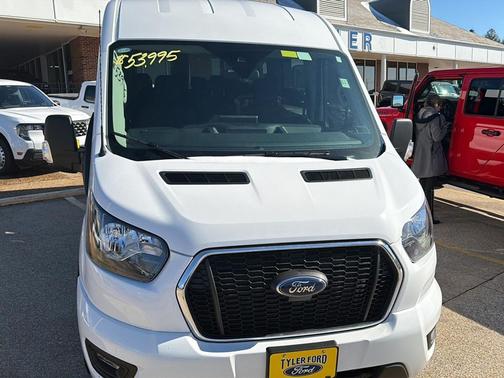 2025 Ford Transit-350 XLT