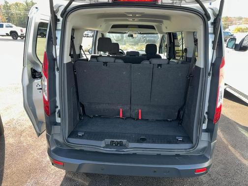 2017 Ford Transit Connect XL w/Rear Liftgate