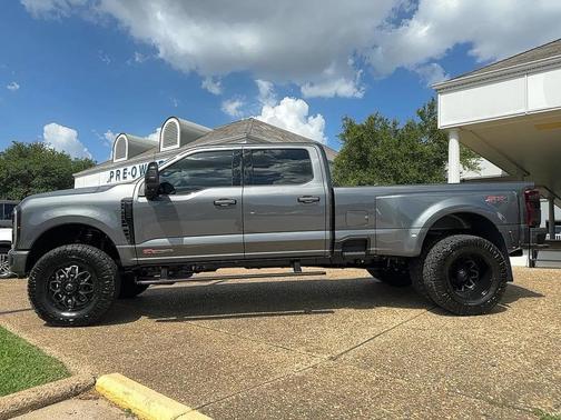 2025 Ford F-350 Lariat