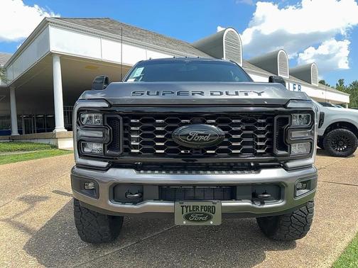 2025 Ford F-350 Lariat