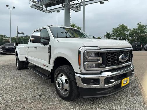 2023 Ford F-350 Lariat