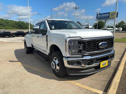 2025 Ford F-350 Lariat