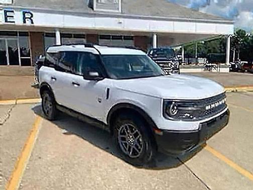 Oxford White 2025 Ford Bronco Sport Big Bend