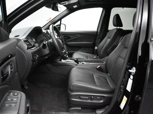 2023 Honda Passport Elite