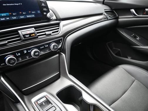 2022 Honda Accord Sport 2.0T