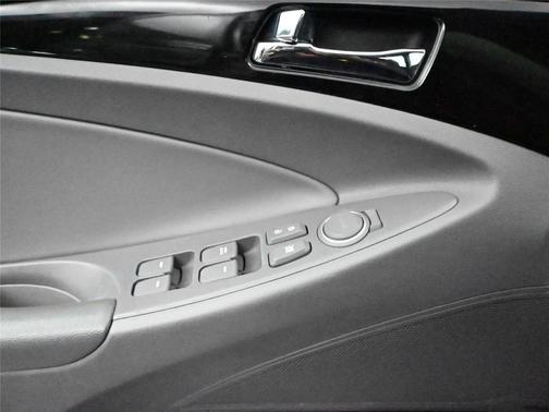 2014 Hyundai SONATA Limited 2.0T